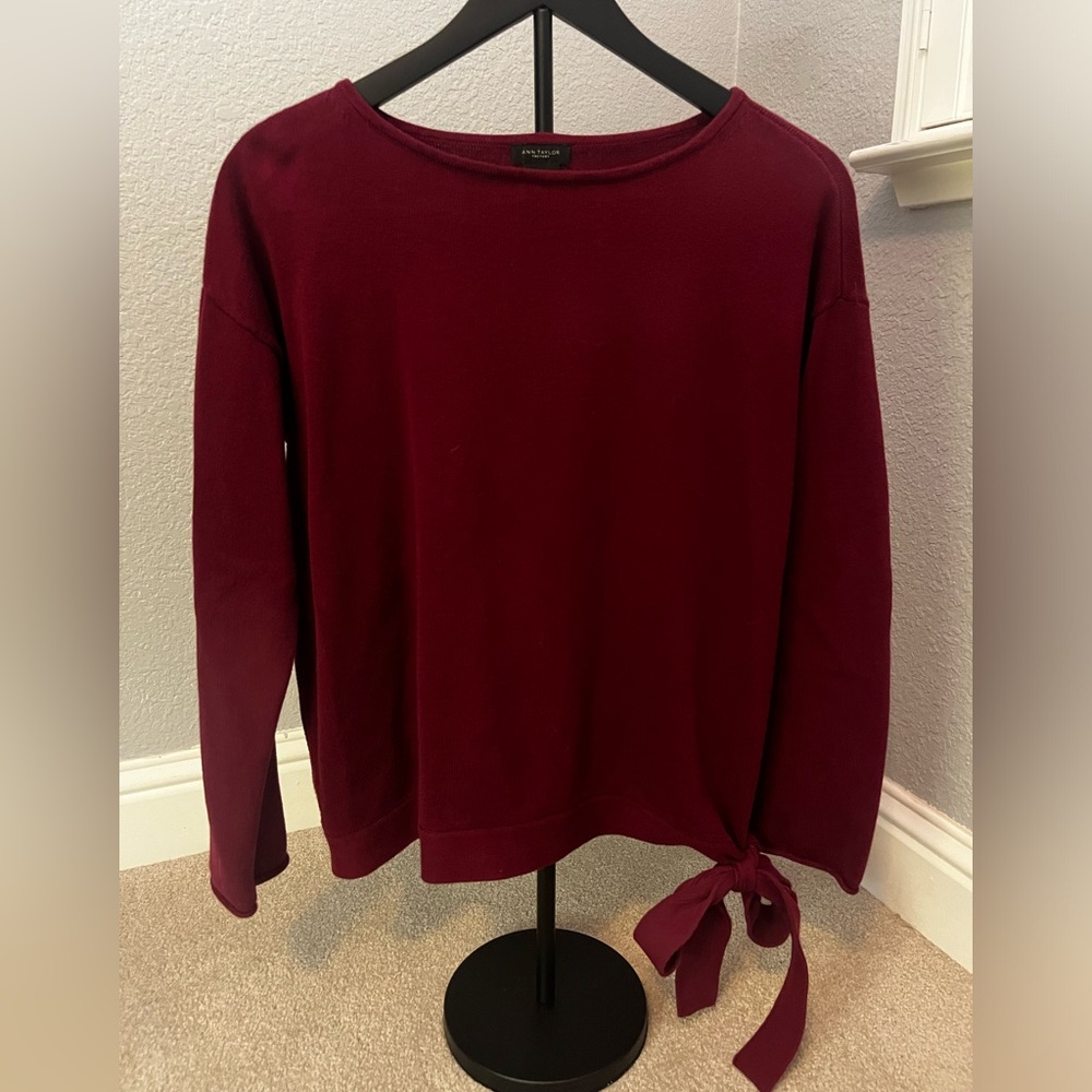 Ann Taylor Rich Red Knit Top With Bow